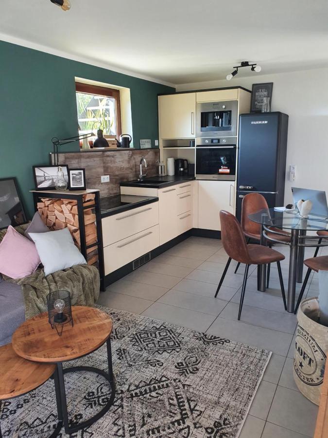 Ferienwohnung Maarburg Ulmen Bagian luar foto
